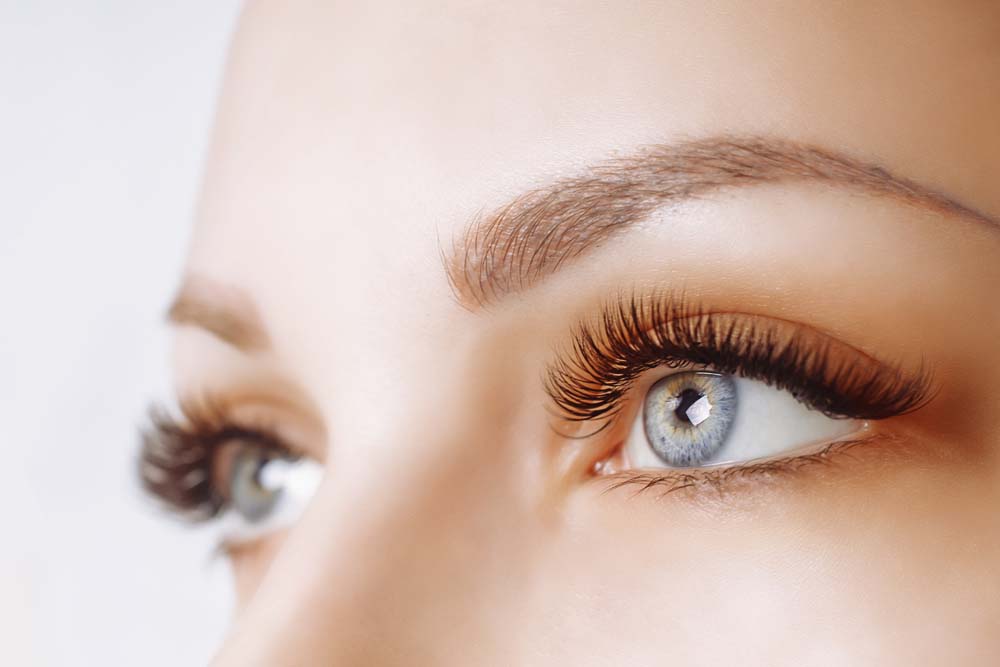 Wimpern Kosmetikerin